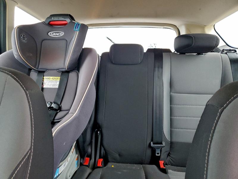 Photo 10 from auction – 2018 FORD ESCAPE with VIN 1FMCU0F76JUA34097