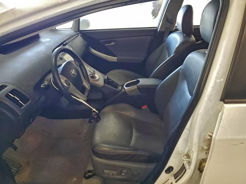 Photo 7 from auction – 2015 TOYOTA PRIUS with VIN JTDKN3DU4F0455211