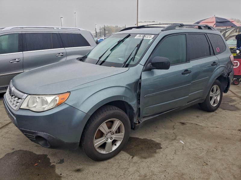 SUBARU FORESTER 2 2012 with VIN JF2SHABC0CH429404 - Photo from auction