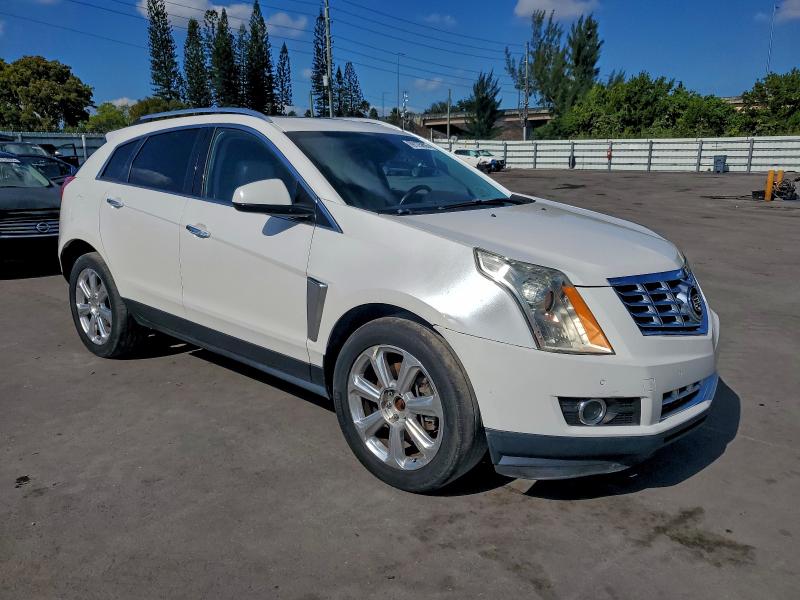 Photo 4 from auction – 2015 CADILLAC SRX PERFOR with VIN 3GYFNCE32FS584848