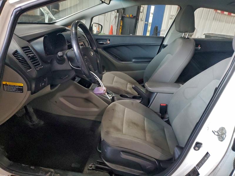 Photo 7 from auction – 2016 KIA FORTE EX with VIN KNAFX4A80G5551430