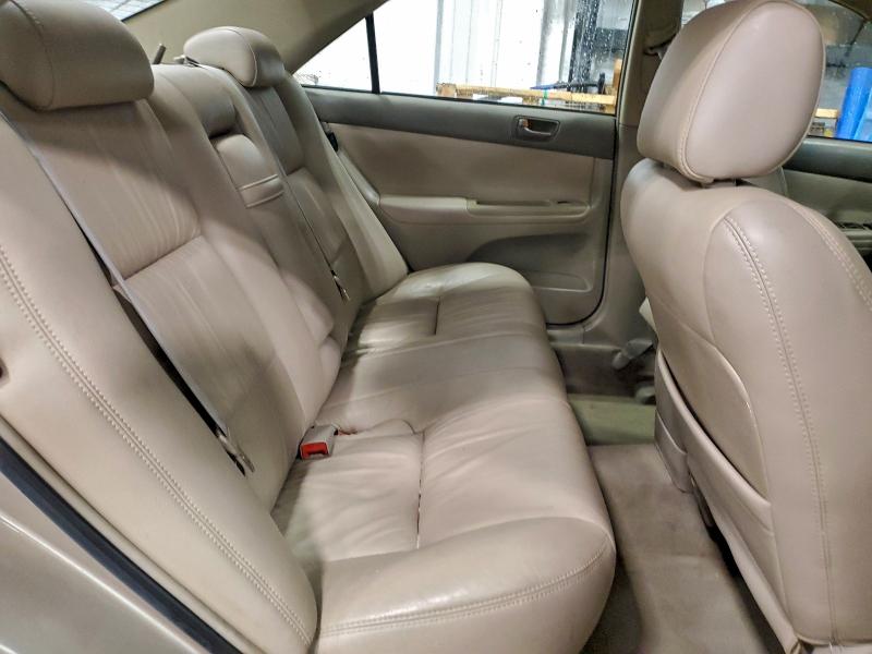 Photo 10 from auction – 2003 TOYOTA CAMRY LE with VIN 4T1BE32K73U205172