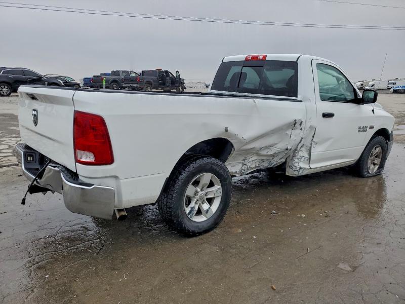 Photo 3 from auction – 2016 RAM 1500 with VIN 3C6JR6DT7GG255811
