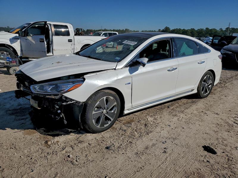 Photo 1 from auction – 2019 HYUNDAI SONATA with VIN KMHE34L36KA093643