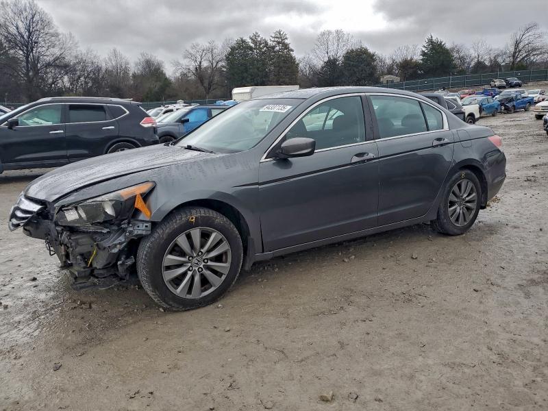 HONDA ACCORD 2012 con VIN 1HGCP2F73CA132811 - Foto de la subasta