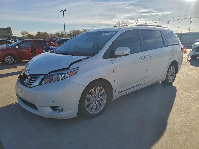 TOYOTA SIENNA XLE 2016 with VIN 5TDYK3DCXGS734445 - Photo from auction