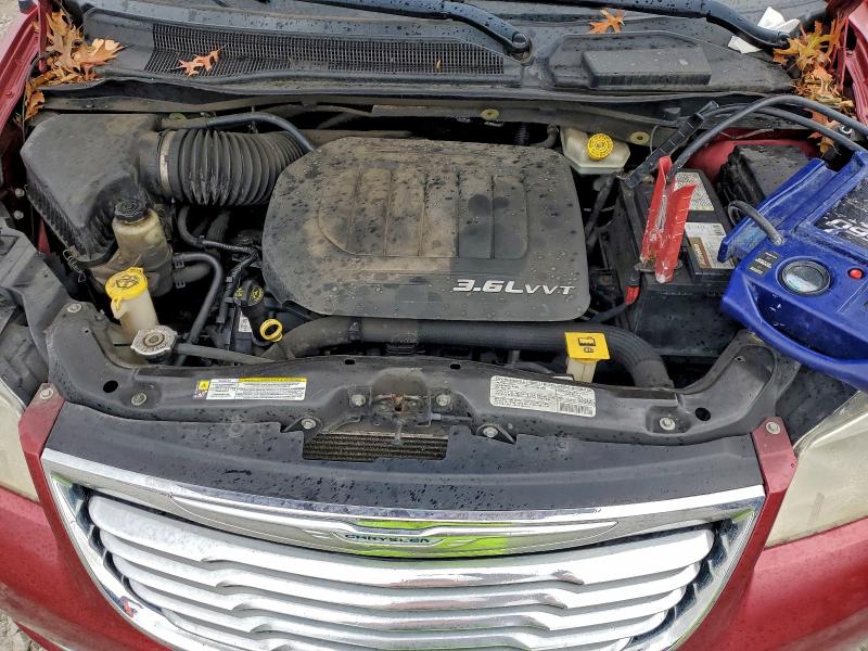 Photo 12 from auction – 2013 CHRYSLER TOWN & COU with VIN 2C4RC1CG8DR531889