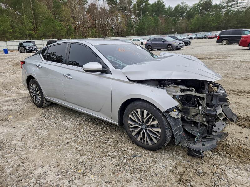 Photo 4 from auction – 2023 NISSAN ALTIMA with VIN 1N4BL4DVXPN349683