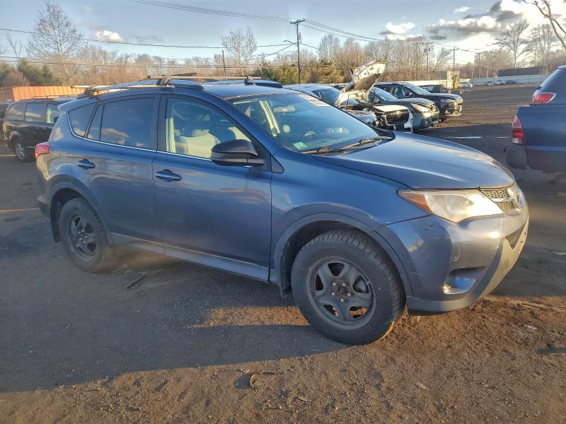 Photo 4 from auction – 2013 TOYOTA RAV4 LE with VIN 2T3BFREV6DW066568