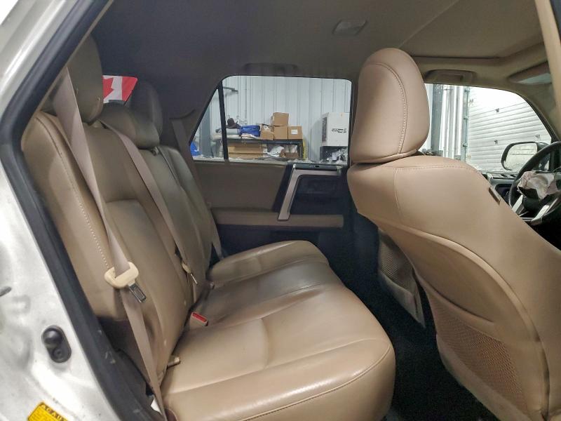Photo 11 from auction – 2013 TOYOTA 4RUNNER SR with VIN JTEBU5JR2D5110575