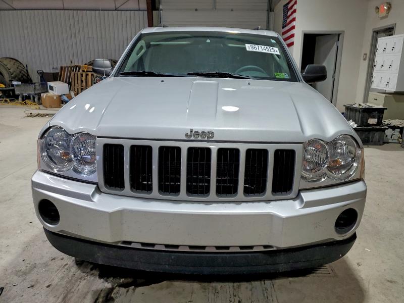 Photo 5 from auction – 2005 JEEP GRAND CHER with VIN 1J4GR48K25C719817