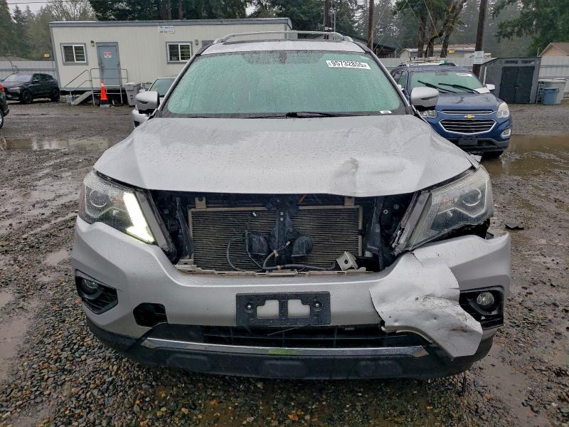 Photo 5 from auction – 2017 NISSAN PATHFINDER with VIN 5N1DR2MMXHC684352
