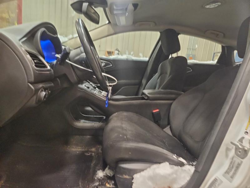 Photo 7 from auction – 2015 CHRYSLER 200 with VIN 1C3CCCAB5FN599645