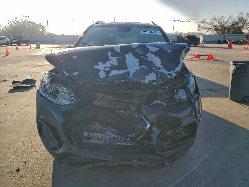 Photo 5 from auction – 2021 CHEVROLET TRAX 1LT with VIN KL7CJLSB1MB314189