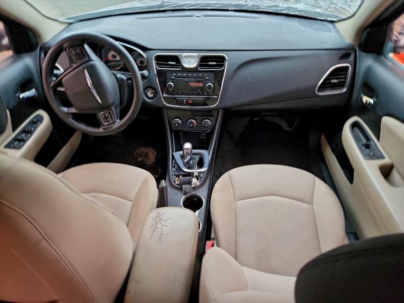Photo 8 from auction – 2013 CHRYSLER 200 LX with VIN 1C3CCBABXDN705708