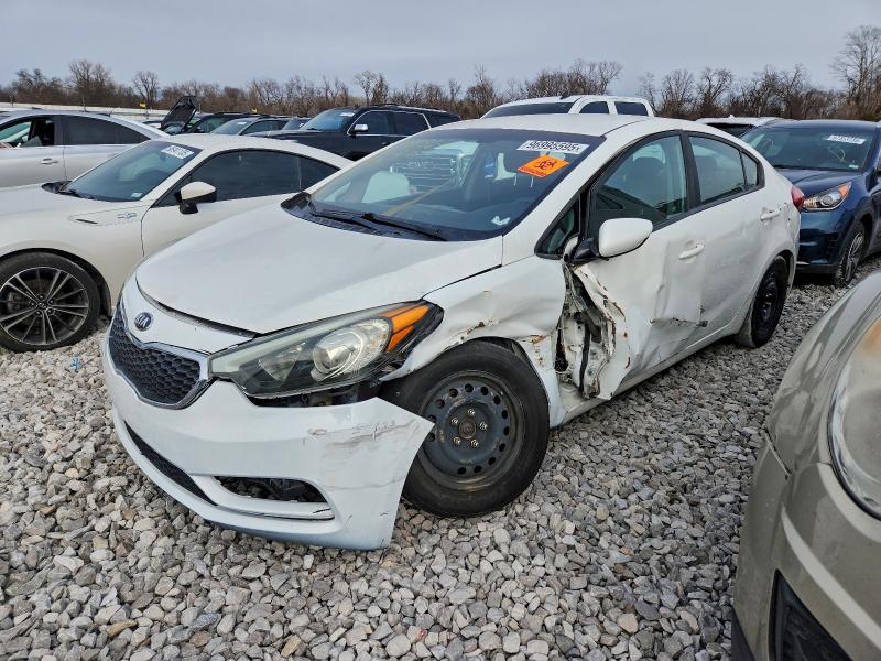 KIA FORTE LX 2016 with VIN KNAFK4A69G5618314 - Photo from auction