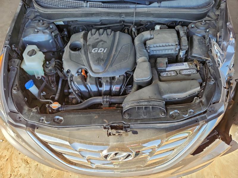 Photo 11 from auction – 2012 HYUNDAI SONATA with VIN 5NPEC4AC7CH312479