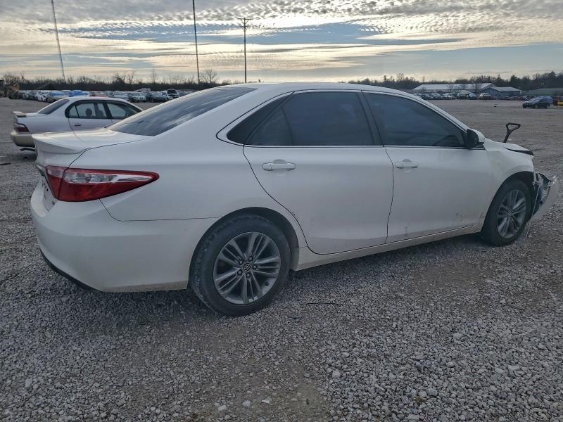 Photo 3 from auction – 2016 TOYOTA CAMRY LE with VIN 4T1BF1FK6GU156032