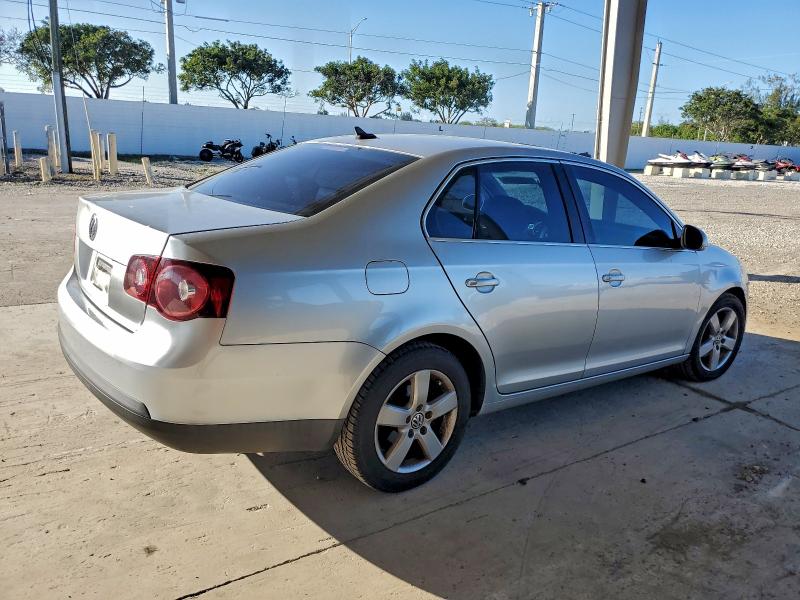 Photo 3 from auction – 2008 VOLKSWAGEN JETTA SE with VIN 3VWRM71K78M095327