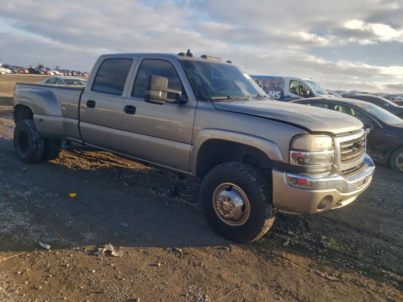 Photo 4 from auction – 2003 GMC NEW SIERRA with VIN 1GTJC33193F121113