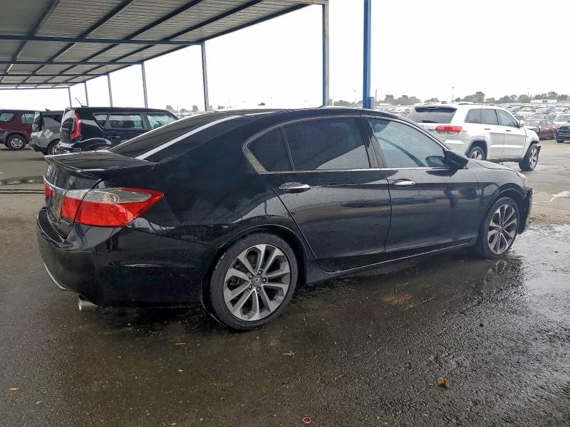 Photo 3 from auction – 2015 HONDA ACCORD SPO with VIN 1HGCR2E52FA119014
