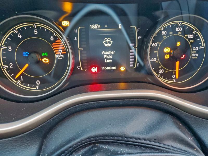 Photo 9 from auction – 2018 JEEP CHEROKEE with VIN 1C4PJLCB4JD615820