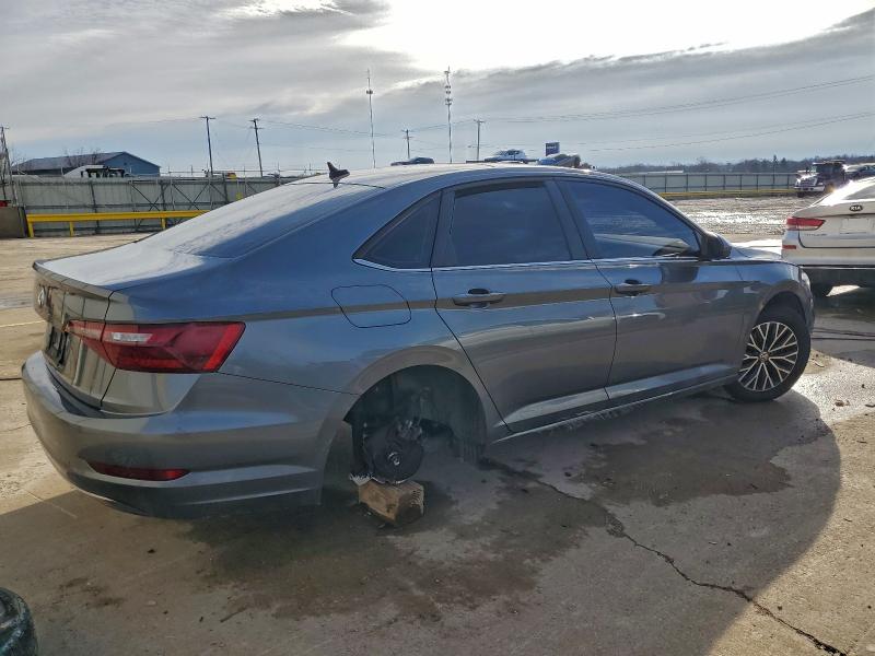 Photo 3 from auction – 2021 VOLKSWAGEN JETTA with VIN 3VWC57BU8MM006927