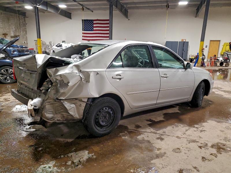Photo 3 from auction – 2003 TOYOTA CAMRY LE with VIN 4T1BE32K93U155553