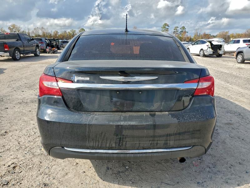 Photo 6 from auction – 2012 CHRYSLER 200 TOURIN with VIN 1C3CCBBB4CN301977