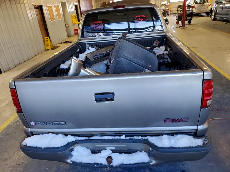 Photo 6 from auction – 1998 GMC SONOMA with VIN 1GTCT19X4W8544618