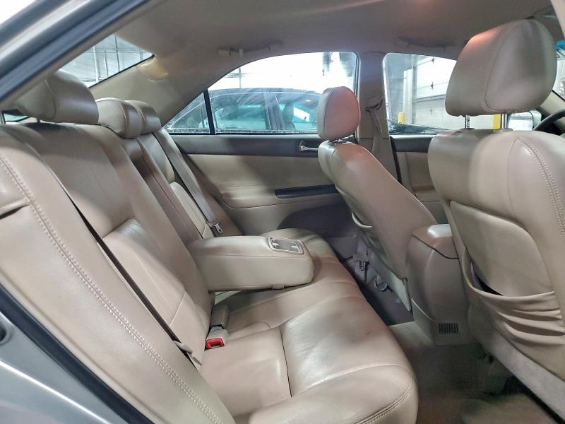 Photo 10 from auction – 2005 TOYOTA CAMRY LE with VIN 4T1BE32K05U961798