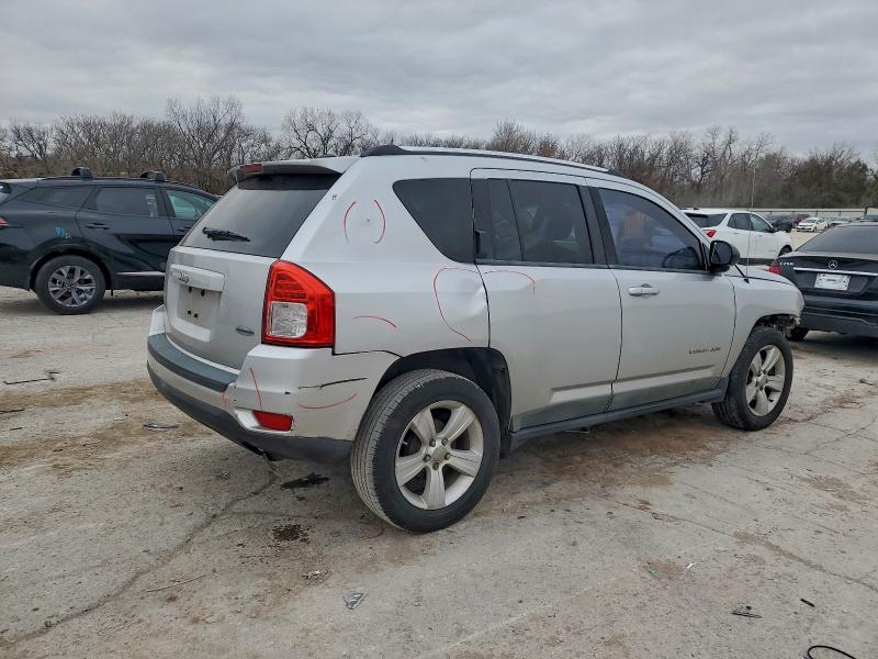 Photo 3 from auction – 2011 JEEP COMPASS SP with VIN 1J4NT1FB8BD151119
