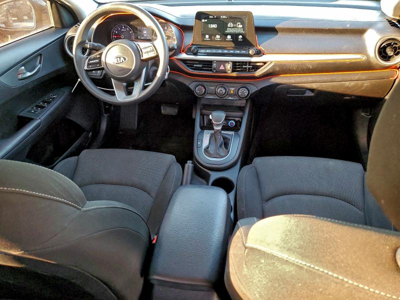 Photo 8 from auction – 2021 KIA FORTE with VIN 3KPF24AD4ME308573