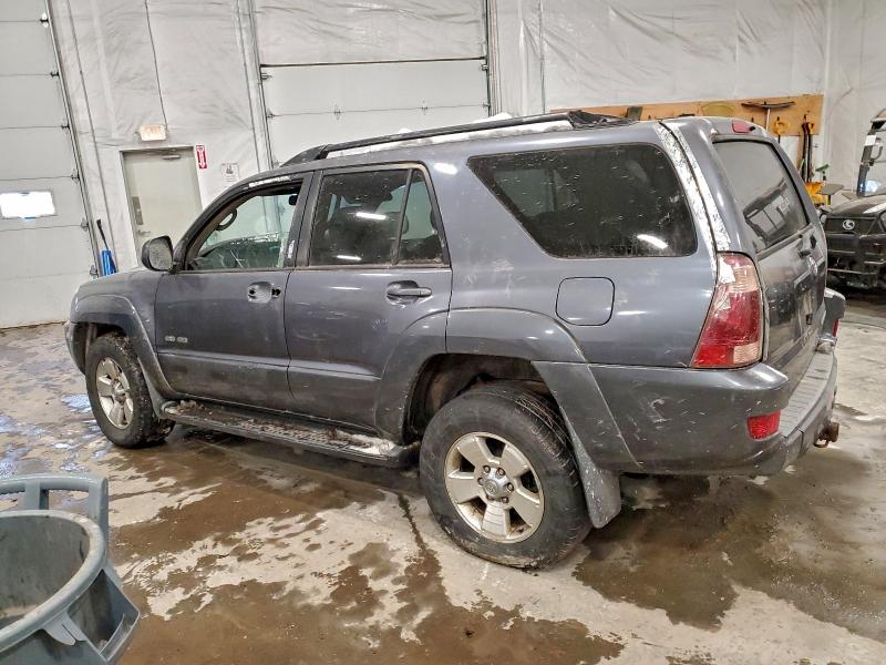 Photo 2 from auction – 2005 TOYOTA 4RUNNER SR with VIN JTEBU14R658039627
