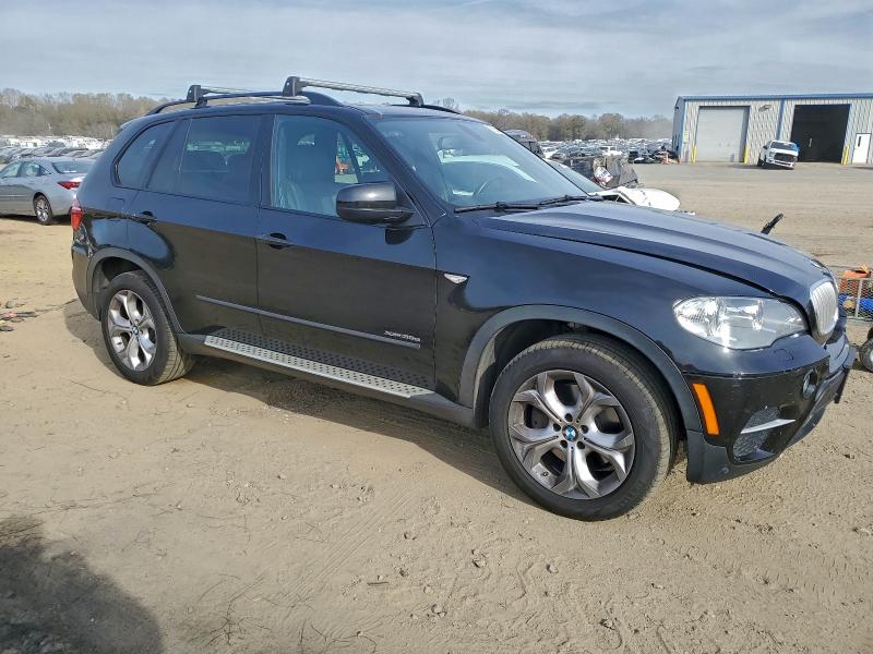 Photo 4 from auction – 2013 BMW X5 XDRIVE3 with VIN 5UXZW0C55D0B93640