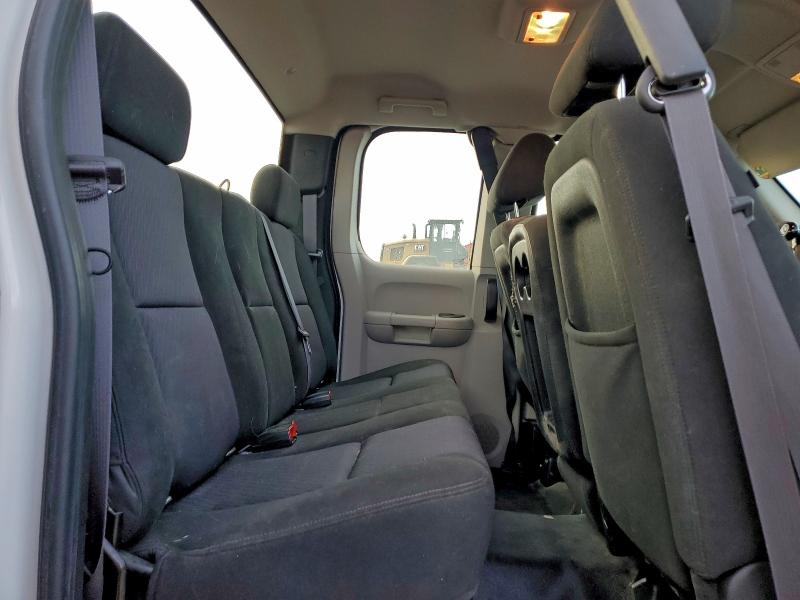 Photo 10 from auction – 2011 CHEVROLET SILVERADO with VIN 1GCRCPEAXBZ212458