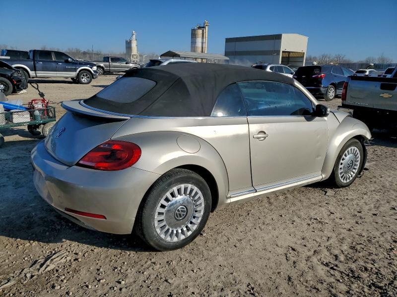 Photo 3 from auction – 2016 VOLKSWAGEN BEETLE S/S with VIN 3VW517AT8GM802224