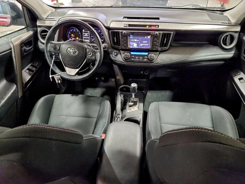 Photo 8 from auction – 2018 TOYOTA RAV4 ADVEN with VIN 2T3RFREV2JW845704