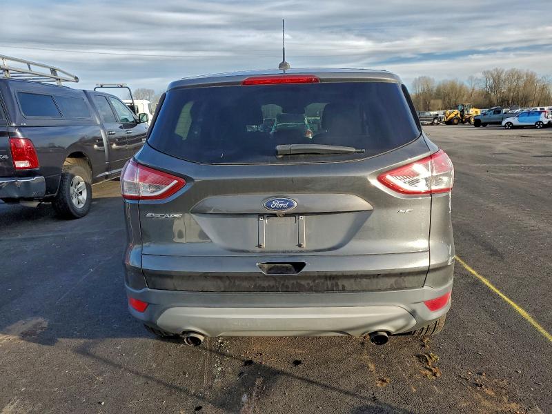 Photo 6 from auction – 2016 FORD ESCAPE SE with VIN 1FMCU0G73GUB83624