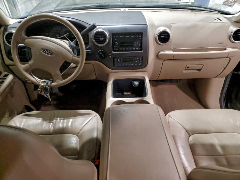 Photo 8 from auction – 2004 FORD EXPEDITION with VIN 1FMPU18L84LB44791