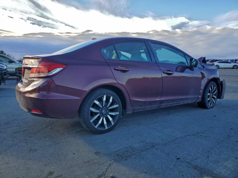Photo 3 from auction – 2015 HONDA CIVIC EXL with VIN 2HGFB2F96FH547818