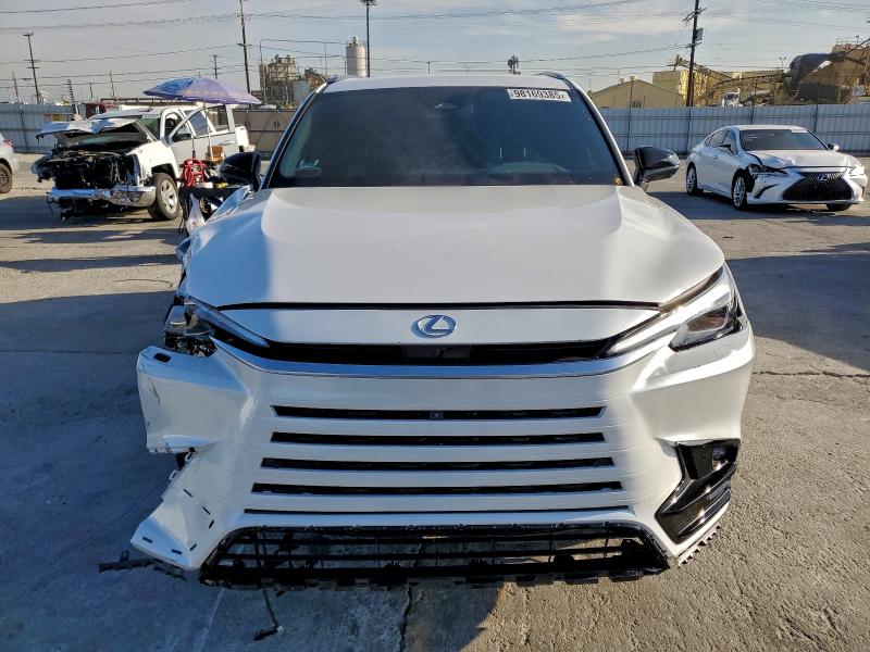 Снимка 5 от търг – 2024 LEXUS TX 500H F с VIN 5TDABAB66RS006305
