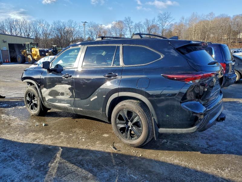 Photo 2 from auction – 2024 TOYOTA HIGHLANDER with VIN 5TDKBRCH2RS643789