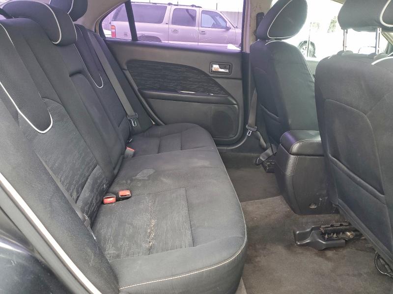 Photo 10 from auction – 2011 FORD FUSION SE with VIN 3FAHP0HA4BR165165