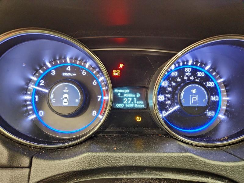 Photo 9 from auction – 2012 HYUNDAI SONATA SE with VIN 5NPEC4AC0CH374869