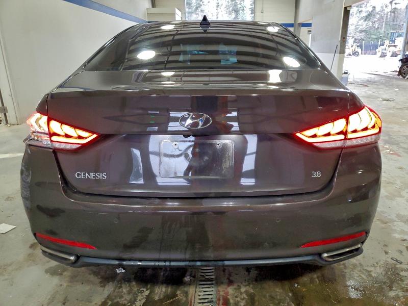 Photo 6 from auction – 2015 HYUNDAI GENESIS 3. with VIN KMHGN4JE8FU016901