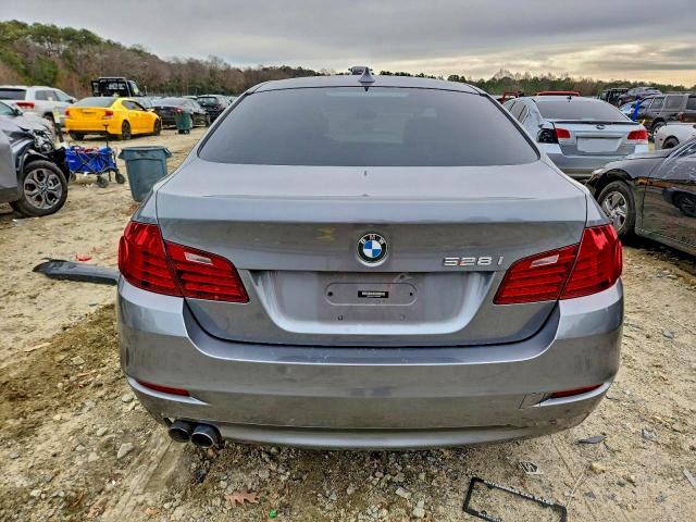Photo 6 from auction – 2014 BMW 528 I with VIN WBA5A5C51ED503475