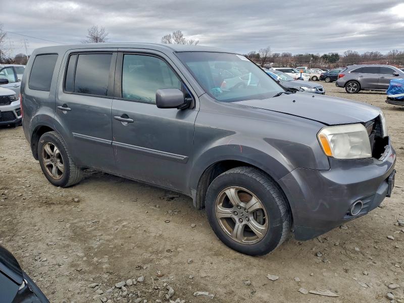 Photo 4 from auction – 2012 HONDA PILOT EX with VIN 5FNYF4H41CB044577