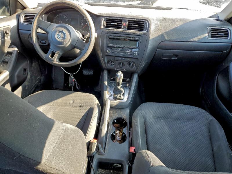 Photo 8 from auction – 2013 VOLKSWAGEN JETTA BASE with VIN 3VW2K7AJ3DM222342