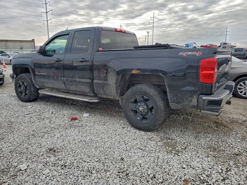 Photo 2 from auction – 2015 CHEVROLET SILVERADO with VIN 1GCVKREC0FZ258370